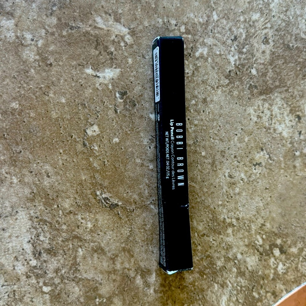 BOBBI BROWN Lip Liner Pencil RED .04oz - New In Box